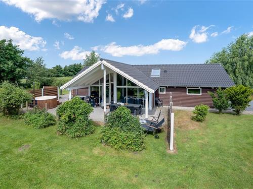 Sommerhus - 8 personer -  - Blommestien - Marielyst - 4872 - Idestrup