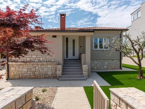 Feriehus - 6 personer -  - 52470 - Umag