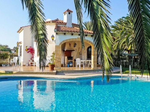 Holiday home - 6 persons -  - 03700 - Dénia