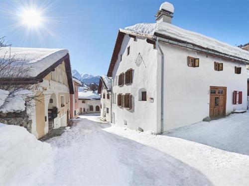 Ferienhaus - 6 Personen -  - Dualatsch - 7550 - Scuol