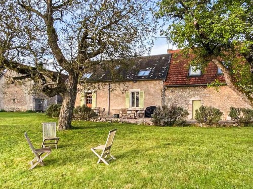 Holiday home - 9 persons -  - Le Bois - 36220 - Mérigny