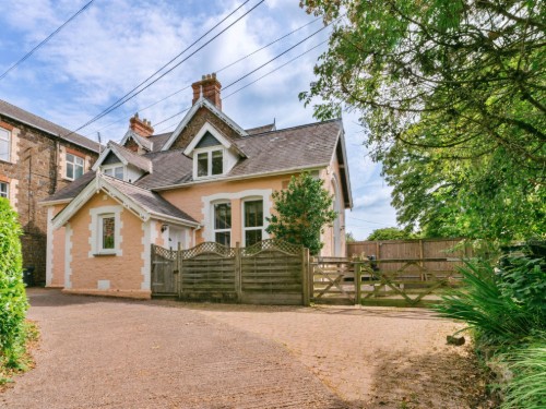 Holiday home - 6 persons -  - EX18 7BL - Chulmleigh