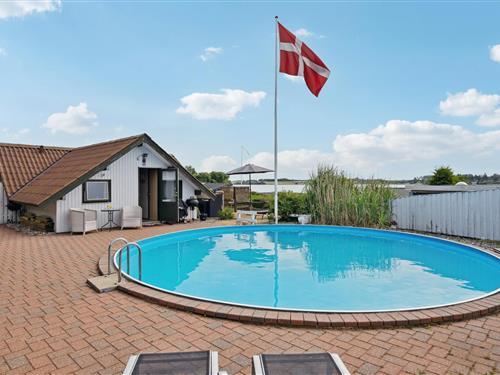 Sommerhus - 6 personer -  - Duevej - Lyndby - 4060 - Kirke Såby