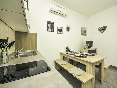 Holiday apartment - 4 persons -  - Karlobag - 53288