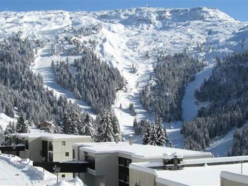 Holiday apartment - 4 persons -  - 74300 - Magland