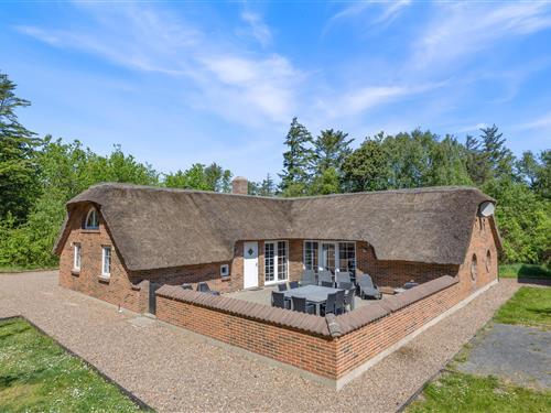 Sommerhus - 12 personer -  - Brunbjergvej - Lodbjerg Hede - 6950 - Ringkøbing