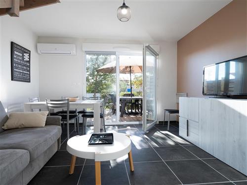 Holiday home - 6 persons -  - Serignan - 34410