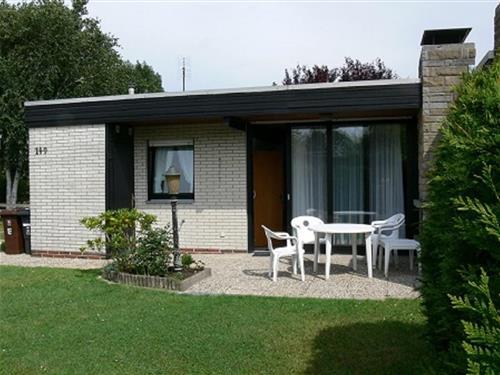 Holiday Home/Apartment - 4 persons -  - Deichgräfenstraße - 26969 - Tossens