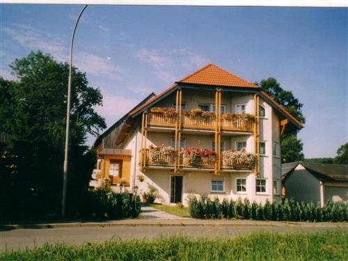 Holiday Home/Apartment - 2 persons -  - Bachwiesenstraße - 95138 - Bad Steben