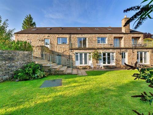 Holiday home - 16 persons -  - DL8 3qr - Hawes