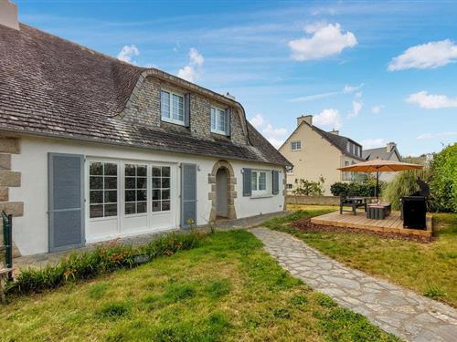 Holiday home - 8 persons -  - Louis Eugène Varlin - 29600 - Morlaix