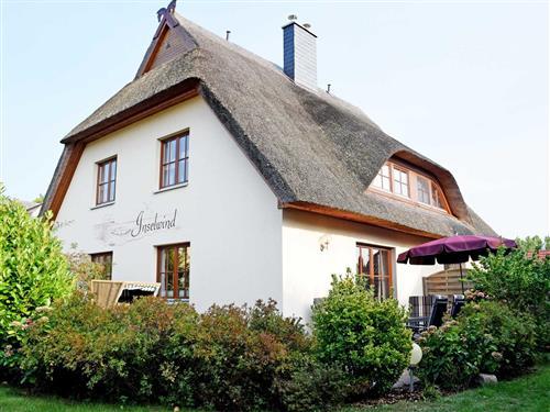 Ferienhaus - 7 Personen -  - Am Kurpark - 18551 - Glowe