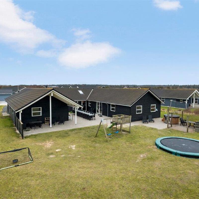 Sommerhus - 22 personer -  - Helledievej - Nr. Lyngby - 9480 - Løkken