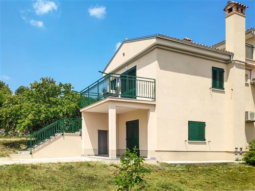 Holiday home - 6 persons -  - Barban - 52207