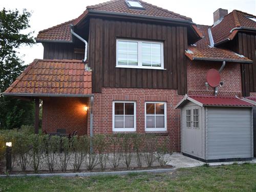 Holiday Home/Apartment - 4 persons -  - Wenkendorf - 23769 - Fehmarn / Wenkendorf