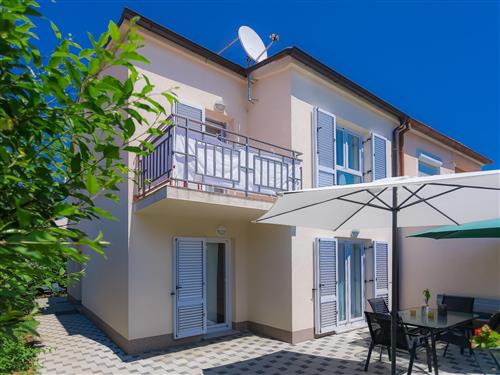 Holiday Home/Apartment - 6 persons -  - Pula - 52100