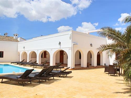 Ferienhaus - 26 Personen -  - Partida la Puentecilla, - 03400 - Villena