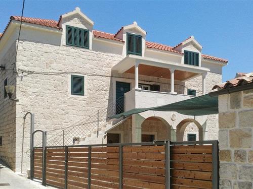 Ferielejlighed - 4 personer -  - Put Slatiscaka - Trogir-Slatine - 21224 - Slatine