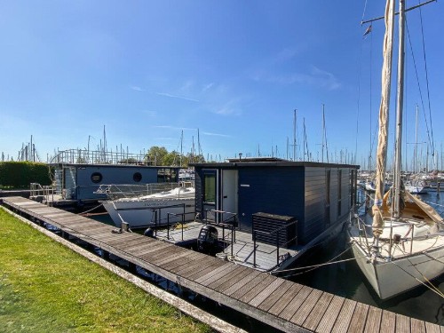 Houseboat - 5 persons -  - Zandkreekweg - 4471 NG - Wolphaartsdijk