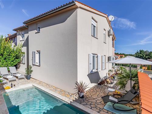 Holiday home - 9 persons -  - Betiga - Barbariga-Betiga - 52215 - Betiga