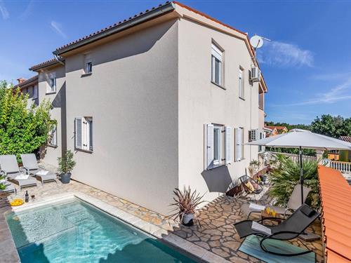 Holiday home - 9 persons -  - Betiga - Barbariga-Betiga - 52215 - Betiga