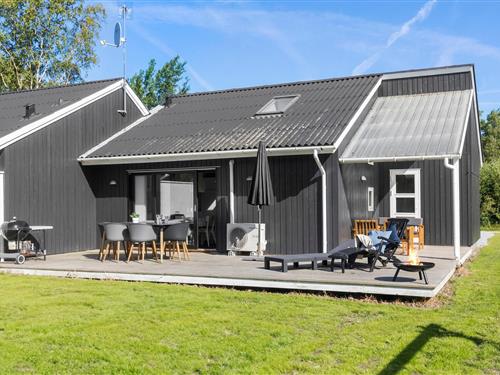 Holiday Home/Apartment - 6 persons -  - Øreflak - Øer - 8400 - Ebeltoft