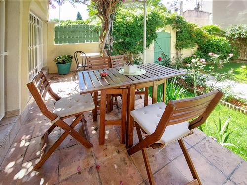 Holiday Home/Apartment - 4 persons -  - Rue Denis Litardi - 83000 - Toulon