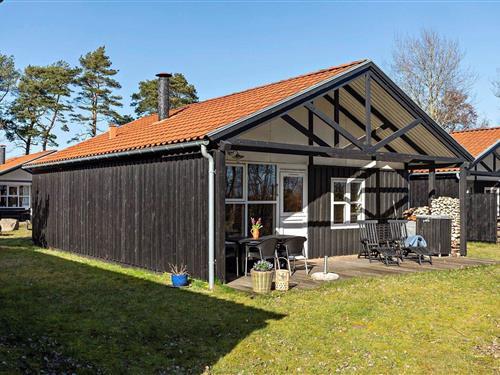Sommerhus - 6 personer -  - Bøtølundvej - Marielyst - 4873 - Væggerløse