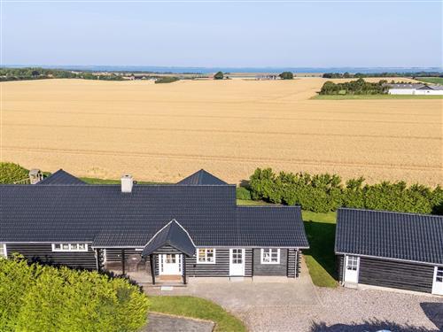 Sommerhus - 12 personer -  - Frilandsvej - Knud Strand/Limfjorden - 7860 - Spøttrup