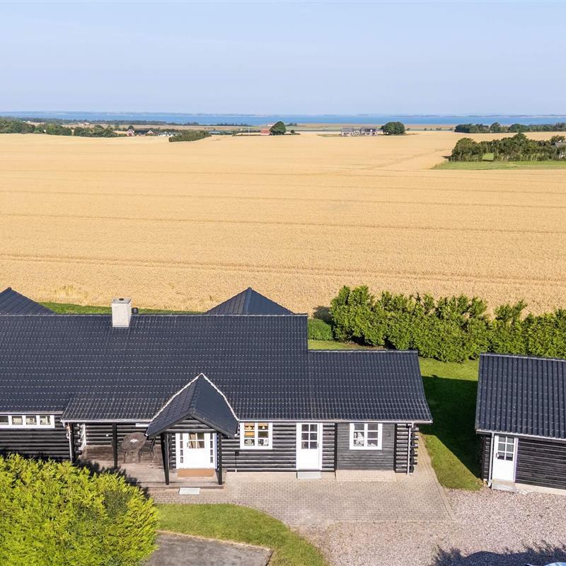 Sommerhus - 12 personer -  - Frilandsvej - Knud Strand/Limfjorden - 7860 - Spøttrup