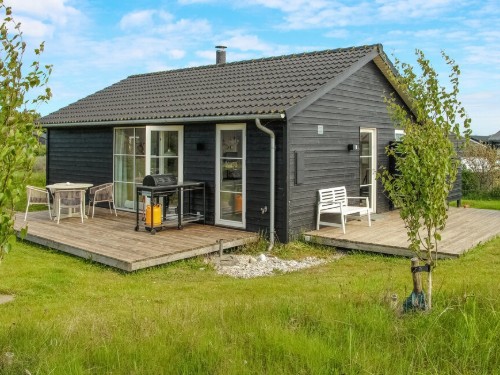 Holiday home - 6 persons -  - Soløje-Strandvej - Svinø - 4750 - Lundby