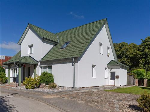 Ferienwohnung - 3 Personen -  - Gartenstraße - 17440 - Kröslin