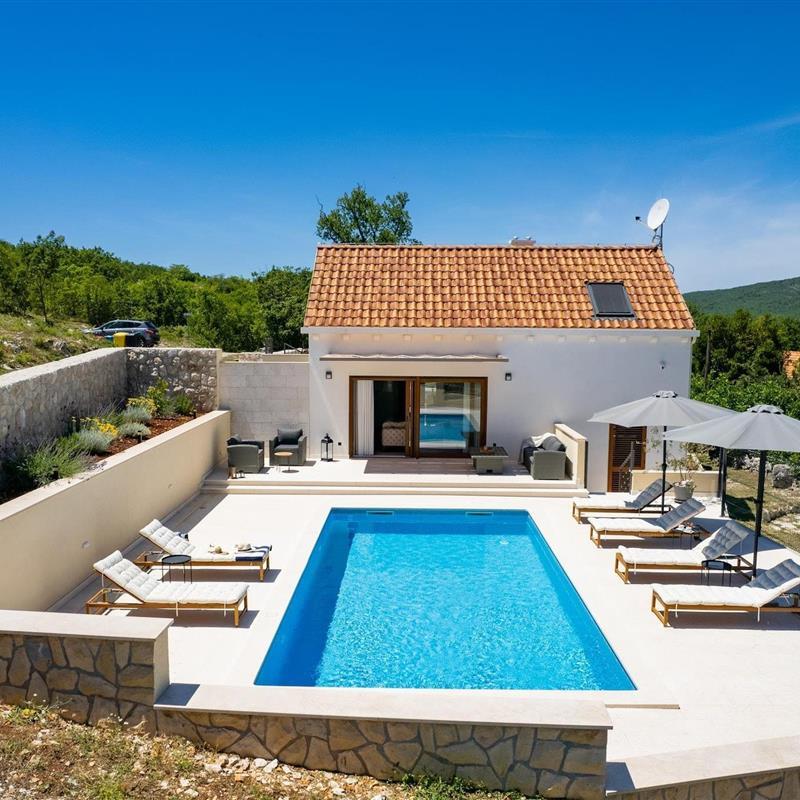 Sommerhus - 8 personer -  - 71500 - Gouves