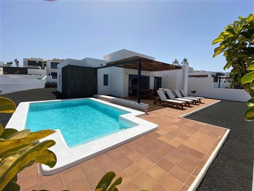 Holiday Home/Apartment - 4 persons -  - Playa Blanca - 35580