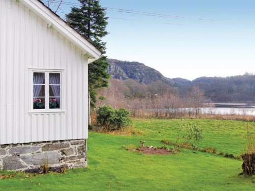 Holiday home - 5 persons -  - Bjørnevågsveien - Helle/Farsund - 4550 - Farsund