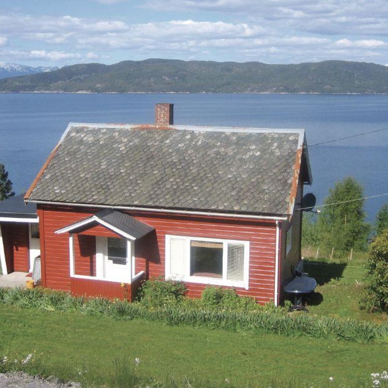 Sommerhus - 6 personer -  - Vestnesvegen - Vågstranda/Pålgjerde - 6387 - Vågstranda