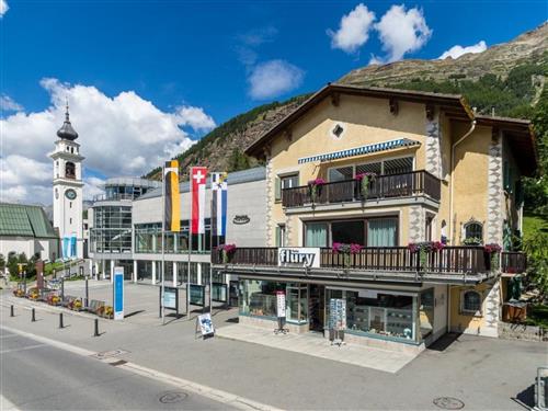 Holiday apartment - 2 persons -  - Pontresina - 7504