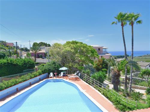 Sommerhus - 8 personer -  - Siracusa - 96100