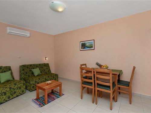 Feriehus / leilighet - 4 personer -  - 21320 - Baška Voda