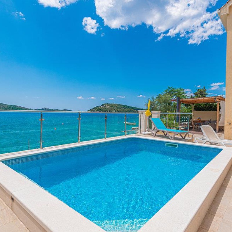Sommerhus - 12 personer -  - Uvala Luka - Rogoznica-Zatoglav - 22203 - Zatoglav