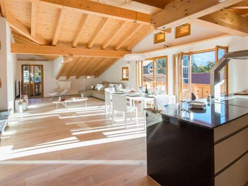 Feriehus / leilighet - 8 personer -  - 3823 - Wengen