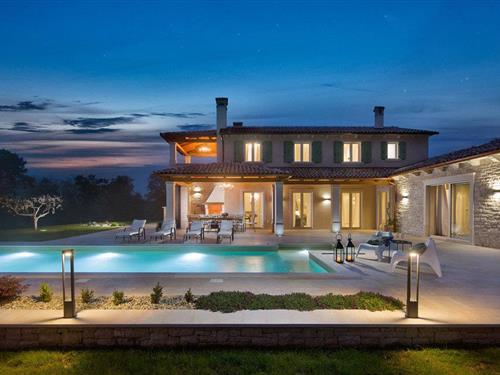 Sommerhus - 8 personer -  - Kvesti - Motovun-Karojba - 52423 - Karojba