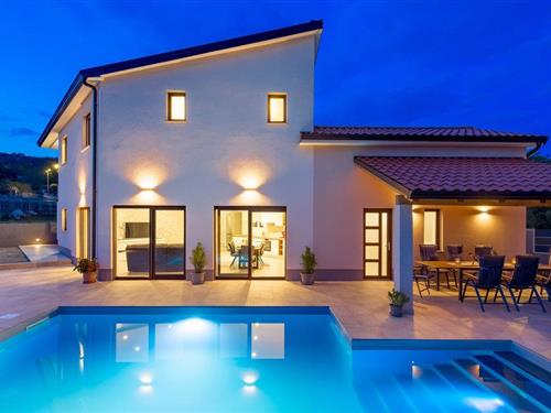 Feriehus - 8 personer -  - Jelusici - Opatija-Jelusici - 51000 - Rijeka