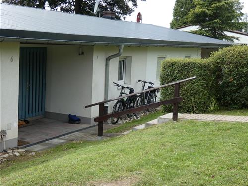 Sommerhus - 4 personer -  - Husen - 33165