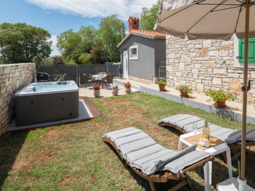 Holiday home - 2 persons -  - Crni Grad - Umag-Murine - 52470 - Umag