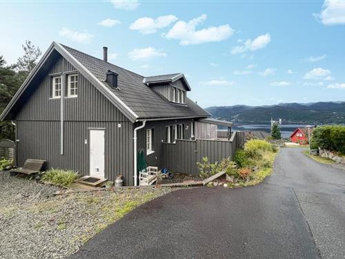 Feriehus - 8 personer -  - Lyngvegen - 4406 - Flekkefjord