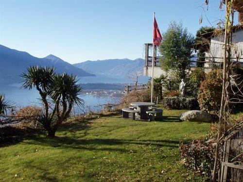 Holiday home - 6 persons -  - Via Val Resa - 6645 - Brione S. Minusio