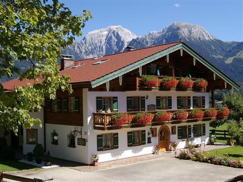 Ferienhaus - 2 Personen -  - Löslerstraße - 83471 - Schönau Am Königssee