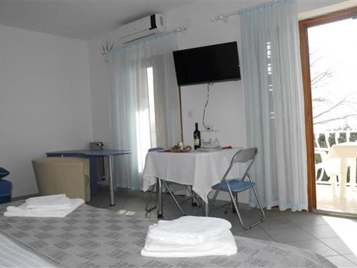 Ferielejlighed - 2 personer -  - 21315 - Dugi Rat