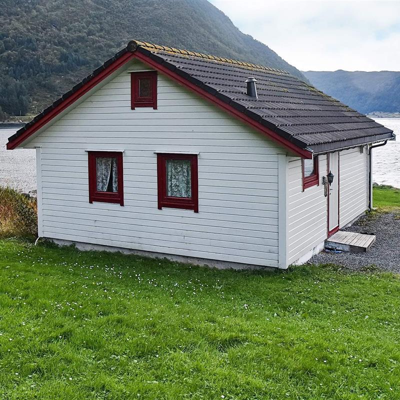  - 5 personer -  - Seljevegen - Rundereim - 6740 - Selje